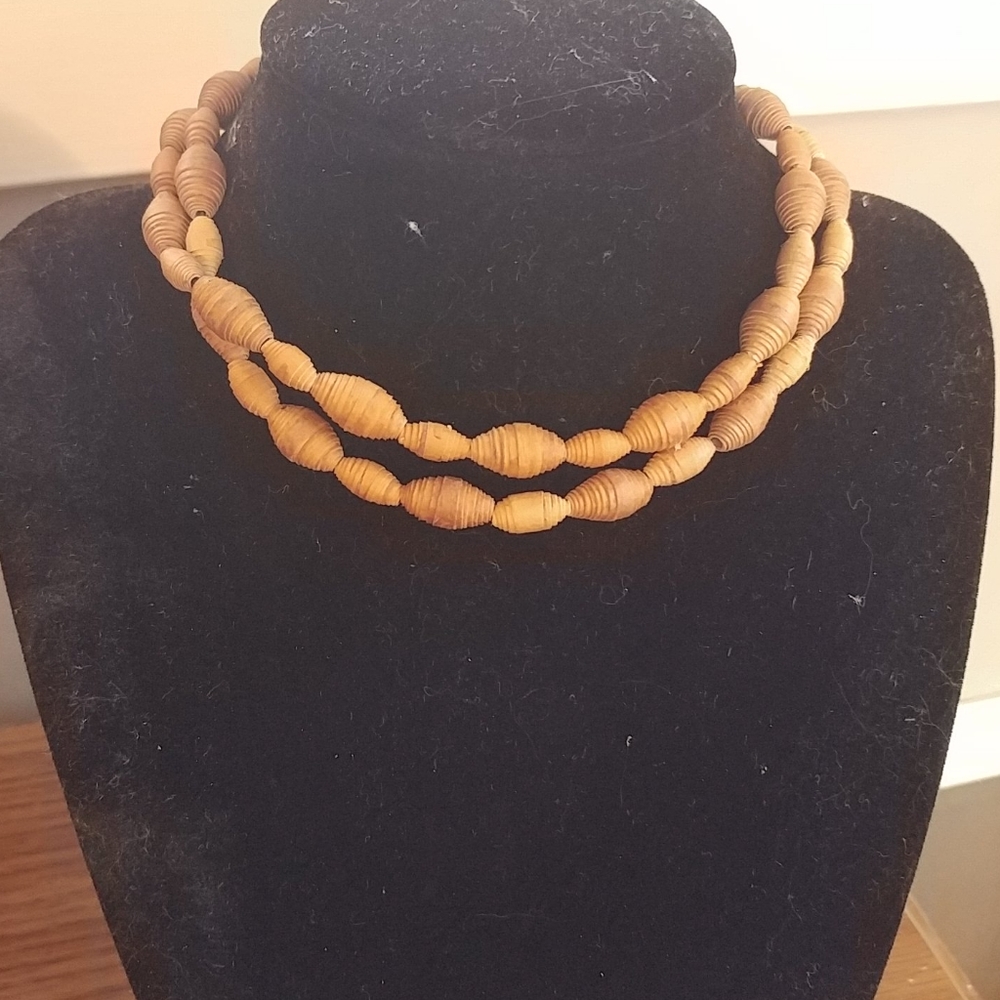 Wood necklace